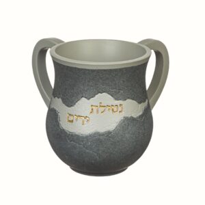 נטלה מהודרת